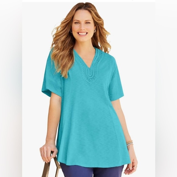 City Chic Tops - 🆕 City Chic “Evans” plus size blouse. Size 26/28. NWT